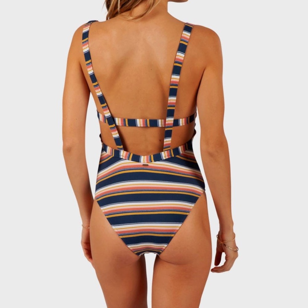 NWT Ripcurl ribbed one piece